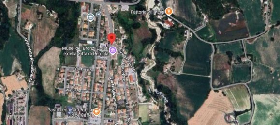 193m² Commercial property in Pergola, Italy No. 286597 4