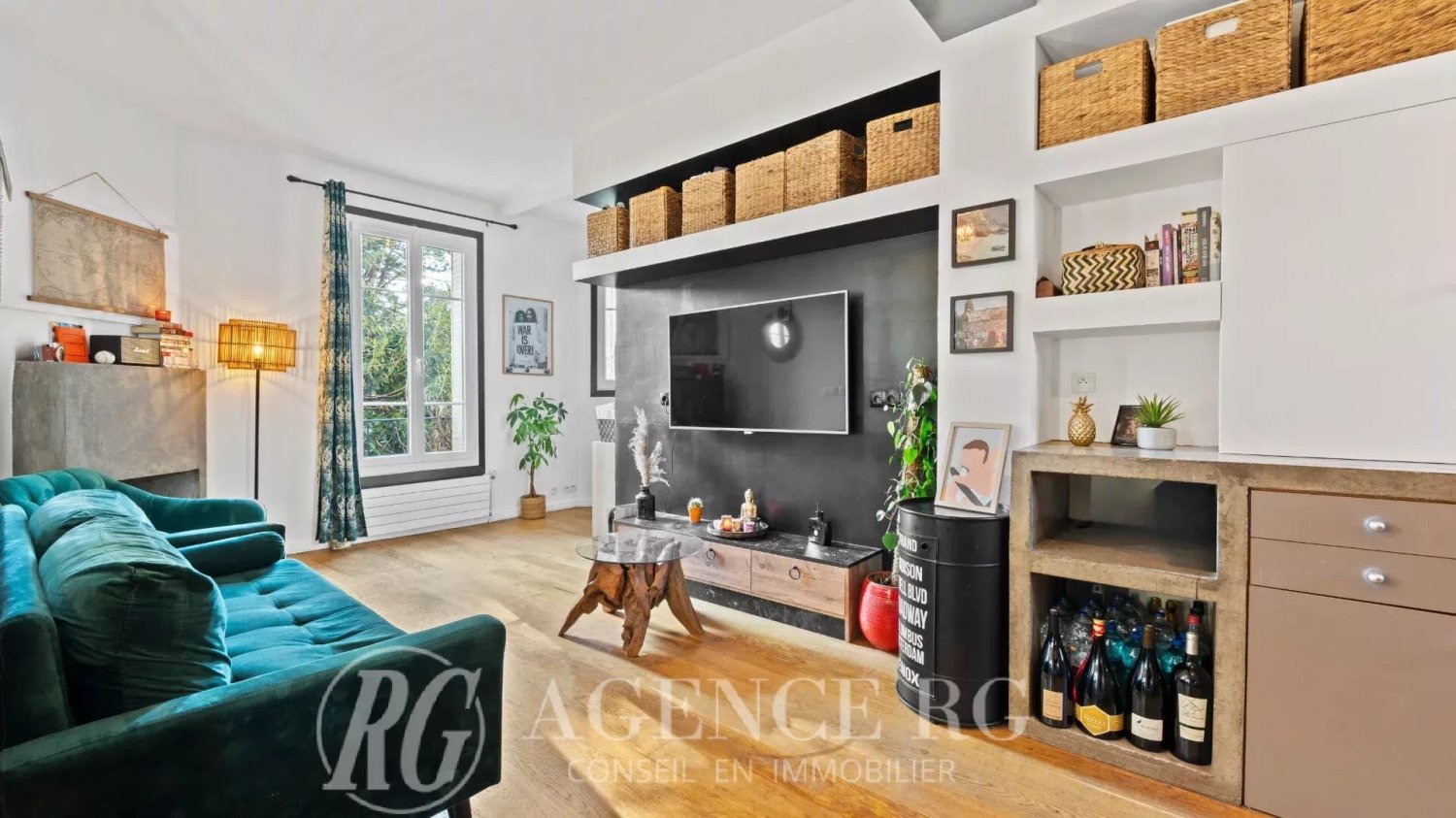 1 bedroom Apartment in Vaucresson, France No. 121281