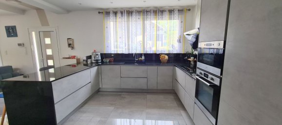 6 bedrooms House in Milly-la-Foret, France No. 138173 23