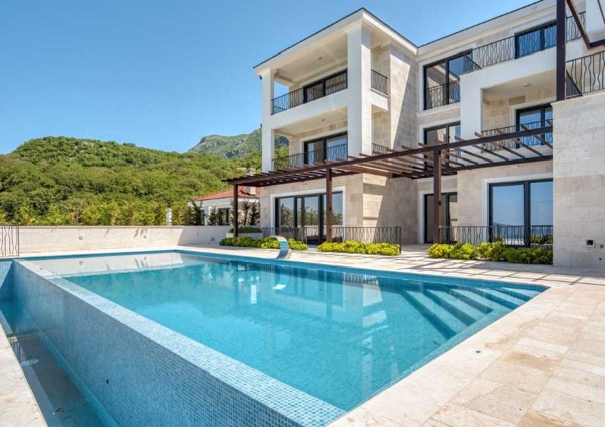 3 bedrooms Apartment in Budva, Montenegro No. 85