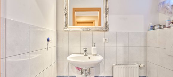 7 rooms Townhouse in Bergedorf, Germany No. 20414 3