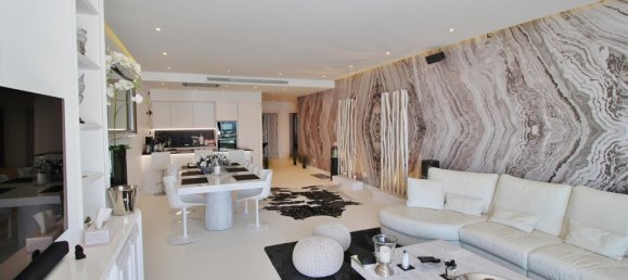 2 chambres Appartement à Marbella, Spain No. 23977 10