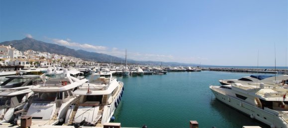 2 chambres Appartement à Marbella, Spain No. 23977 7