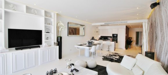 2 chambres Appartement à Marbella, Spain No. 23977 12