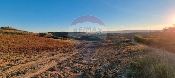 Terreno en Turcifal, Portugal 57400 m² No. 63288 6