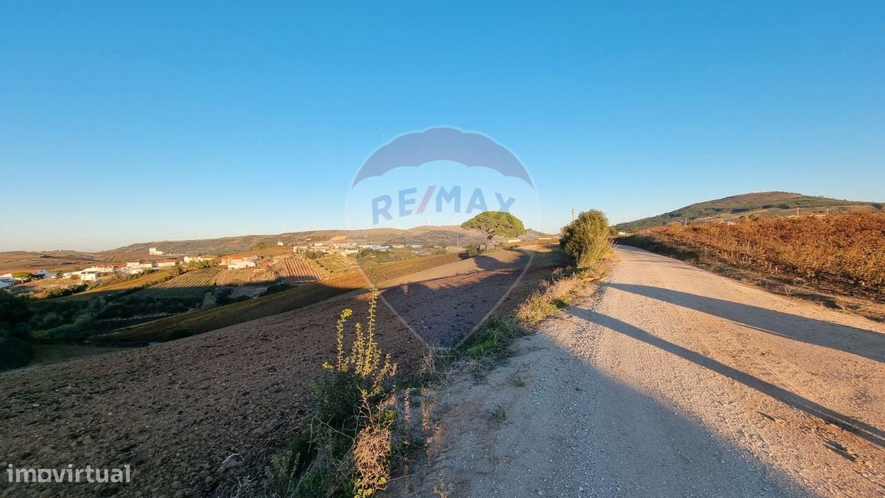 Terreno en Turcifal, Portugal 57400 m² No. 63288