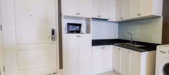 Condominio de 1 dormitorio en Bang Rak, Thailand No. 9895 6