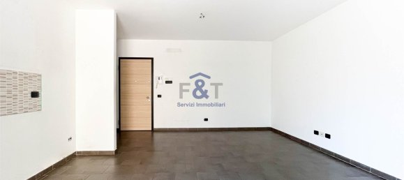 Apartamento T1 em Somma Lombardo, Italy N.º 110692 4