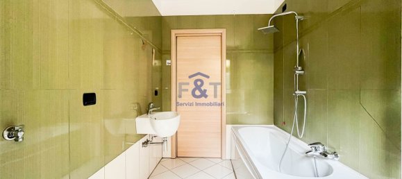 Apartamento T1 em Somma Lombardo, Italy N.º 110692 11