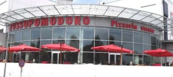 550m² Commercial property in Ancona, Italy No. 91087 3