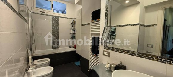 3 bedrooms Apartment in Rome, Italy No. 272636 12