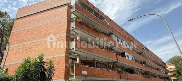 3 bedrooms Apartment in Rome, Italy No. 272636 25