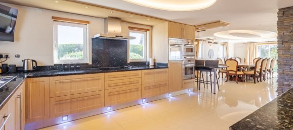 4 bedrooms House in Budens, Portugal No. 132896 21