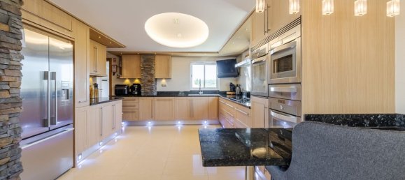 4 bedrooms House in Budens, Portugal No. 132896 19