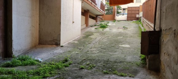 مستودع في Palermo, Italy 600متر مربع رقم 74757 3