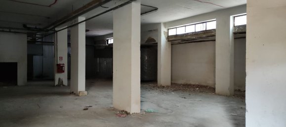 مستودع في Palermo, Italy 600متر مربع رقم 74757 19