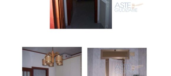 6 rooms Apartment in Naples, Italy No. 12343 18