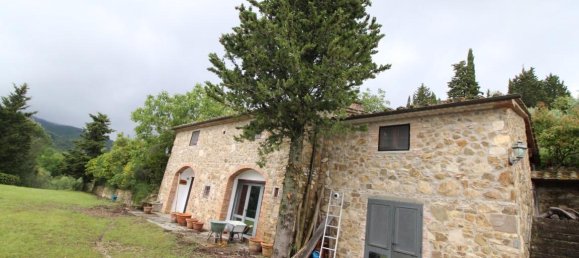 15 rooms House in Gaiole in Chianti, Italy No. 234357 11