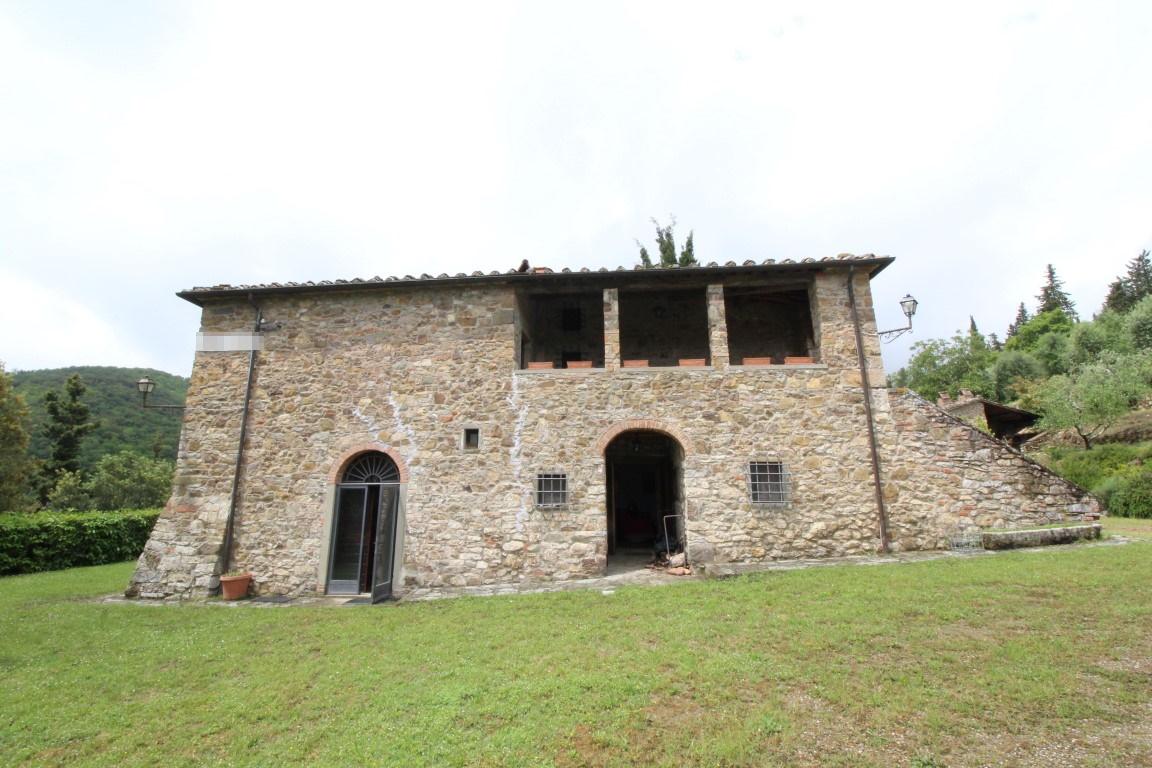 15 rooms House in Gaiole in Chianti, Italy No. 234357