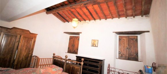 15 rooms House in Gaiole in Chianti, Italy No. 234357 26