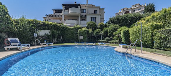 2 chambres Appartement à Benahavis, Spain No. 177859 35