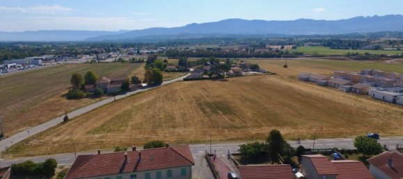 Земельный участок 320м² в Шатюзанж-ле-Губе, Франция № 104404 3