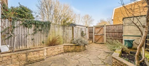 4 bedrooms House in Ealing, United Kingdom No. 5759 13