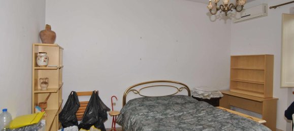 5-salle Villa à Campi Bisenzio, Italy No. 156680 8