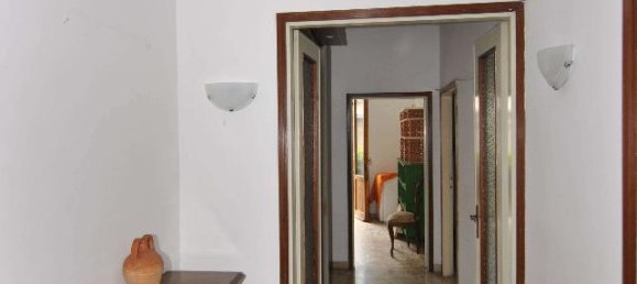 5-salle Villa à Campi Bisenzio, Italy No. 156680 12