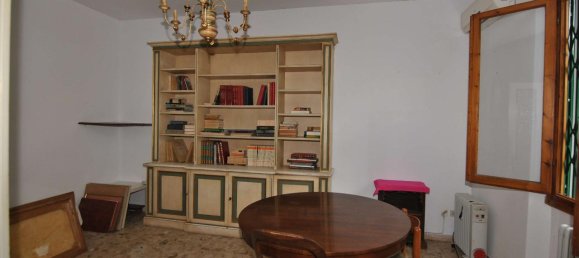 5-salle Villa à Campi Bisenzio, Italy No. 156680 7