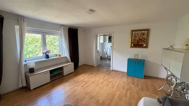 Studio in Vienna, Austria No. 198223