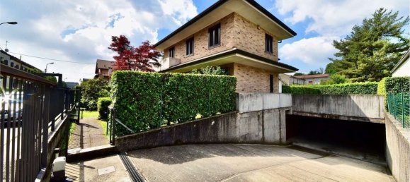 4 bedrooms Villa in Barlassina, Italy No. 364638 29