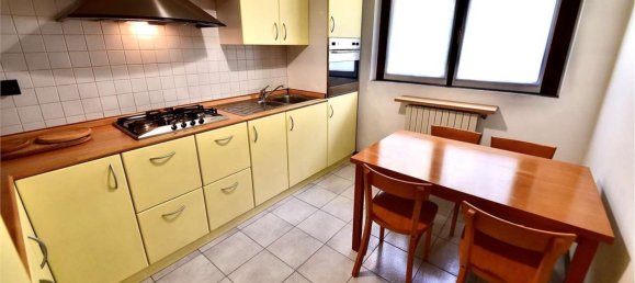 4 bedrooms Villa in Barlassina, Italy No. 364638 7