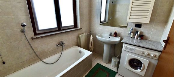 4 bedrooms Villa in Barlassina, Italy No. 364638 19