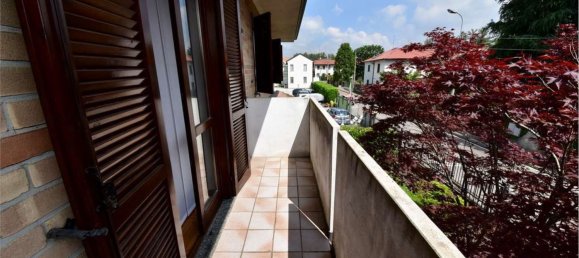 4 bedrooms Villa in Barlassina, Italy No. 364638 26