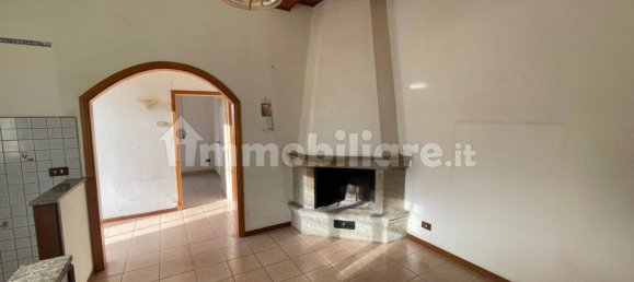 2 bedrooms Apartment in Cecina, Italy No. 252360 9