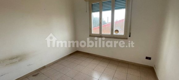 2 bedrooms Apartment in Cecina, Italy No. 252360 4