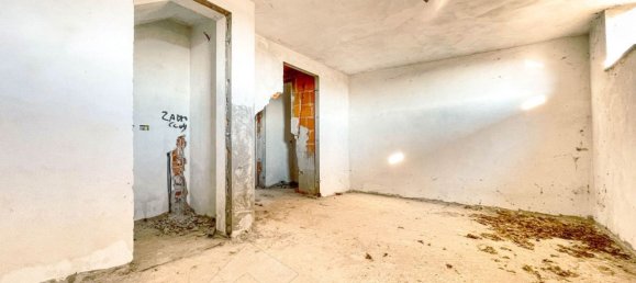 4 Schlafzimmer Haus in Cavaglio d'Agogna, Italy, Nr. 377459 6