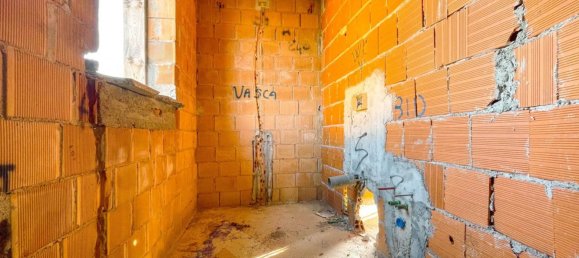 4 Schlafzimmer Haus in Cavaglio d'Agogna, Italy, Nr. 377459 25