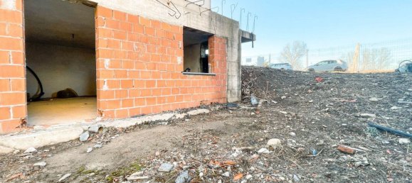 4 Schlafzimmer Haus in Cavaglio d'Agogna, Italy, Nr. 377459 3