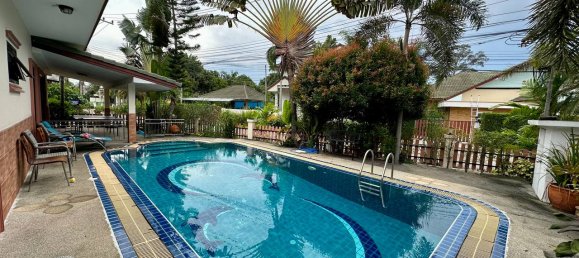 4 bedrooms Villa in Pattaya, Thailand No. 11200 6