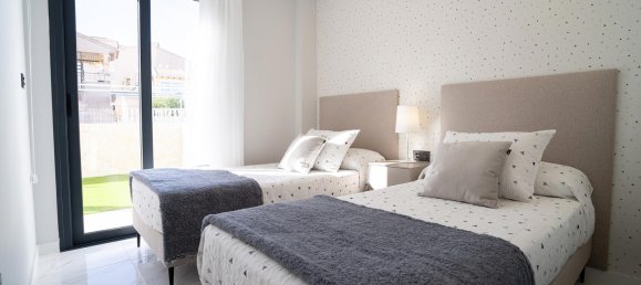 Бунгало с 3 спальнями в Пилар де ла Орадада, Испания № 16746 13