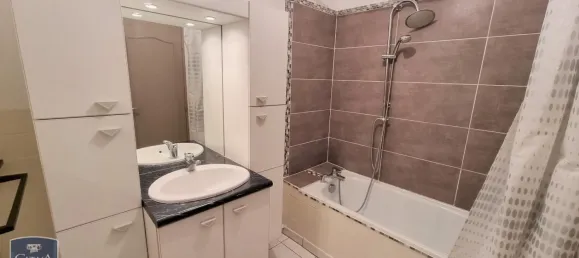 3غرفة شقة في Marcq-en-Baroeul, France رقم 43027 3