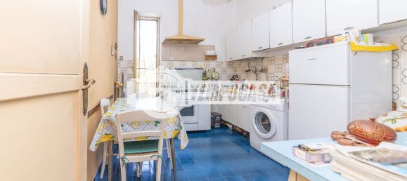 3 bedrooms Duplex in Rome, Italy No. 320951 20