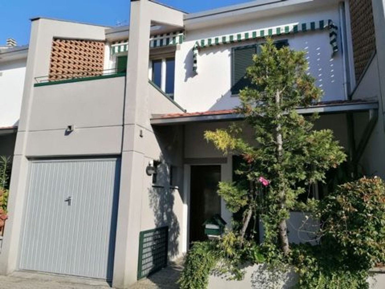 5 rooms House in Crema, Italy No. 255004