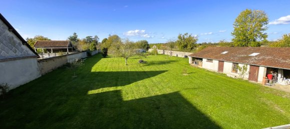 5 bedrooms House in Gasville-Oiseme, France No. 159417 9