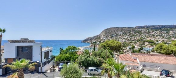 6 bedrooms Villa in Calpe, Spain No. 5320 3