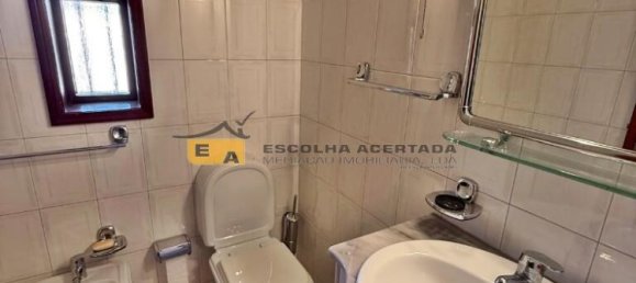 Casa de 4 dormitorios en Senhora da Hora, Portugal No. 106569 40