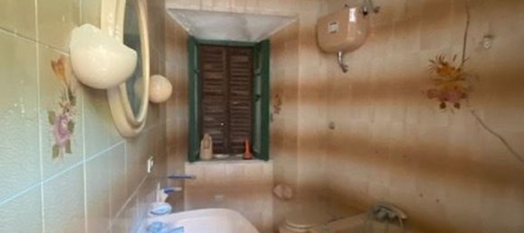 250m² Building in Morolo, Italy No. 146463 2