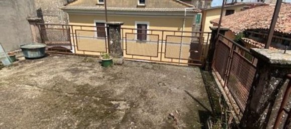 250m² Building in Morolo, Italy No. 146463 12